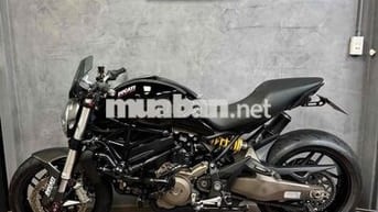 Monster 821 Siêu keng