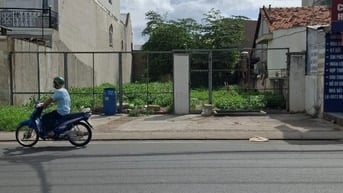 Bán đất mặt tiền Hoàng Hữu Nam Tân Phú Quận 9 giá 36 tỷ