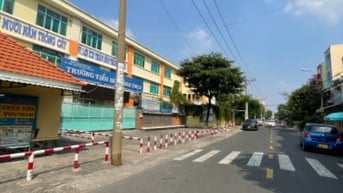 Lô Biệt Thự sát công viên, trường học dt 220m2 giá 24.9 tỷ