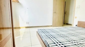 Khép kín , giá 2,6tr , 30m , 914 trương dịnh 