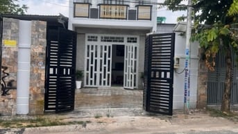 Bán nhà1 lầu shr mặt tiền nhựa Nguyễn Thị Nghé, Thới Tam Thôn Hóc Môn