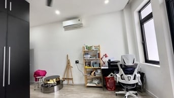 ♨️ TÔ HIẾN THÀNH – QUẬN 10 – NHÀ ĐẸP 4 TẦNG – 70M² – NỞ HẬU 11M
