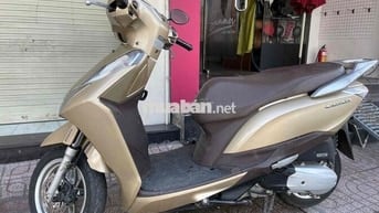 Xe tay ga Honda Lead