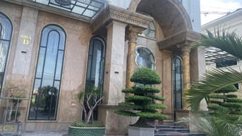 Mặt Phố Bùi Thị Xuân- Hai Bà Trưng-13 Tầng- 230M- 209 tỷ