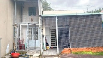 Chính chủ cho thuê nhà đường số 7, Long Trường, gần  ngã 3 Lã Xuân Oai