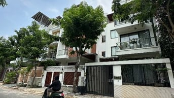 Đất biệt thự vị trí đẹp view Sông đối diện Phú Mỹ Hưng 140m2 