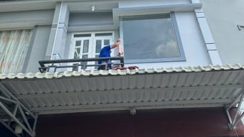 Bán nhà chính chủ hẻm xe hơi Phú Định khu dân cư an ninh sổ hồng riêng