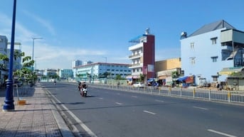 Bán nhà siêu rộng đường Tên Lửa nối dài, Q. Bình Tân 6x15m, DTSD 160m2