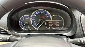 TOYOTA YARIS MÀU ĐỎ SX 2020 PHOM 2021 