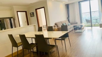 CHO THUÊ CĂN HỘ: CĂN GÓC, 3 MẶT THOÁNG, 4 NGỦ, 3WC, FULL ĐỒ, CÓ PHÍ DV