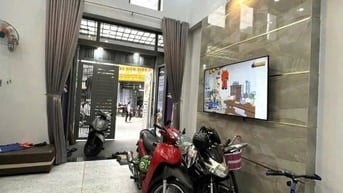 Bán nhà BTCT kiên cố đường Lam Sơn, Bình Thạnh. Giao Phan Đăng Lưu