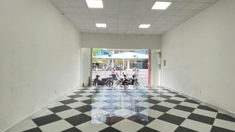  Bán nhà phố trung tâm Quận 1, 125m², phù hợp đầu tư dài hạn