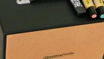 Loa Karaoke Boston BA-9999 VII là số 1 dòng loa xách tay nhỏ gọn