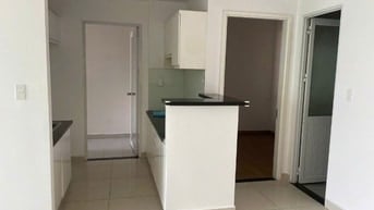 Chung cư Hoa Sen, Lạc Long Quân,p10,Q11: 77m2, 2PN, 2WC, 9tr/th.