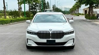 🆕 BMW 740Li   • Odo : 12.333 kilomet • Sản xuất : 2019 - xe hoàn hảo