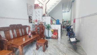 NHÀ MẶT TIỀN ĐÔNG THẠNH HÓC MÔN  - TRỆT LẦU - 4X13.5M 