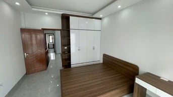Cần bán gấp nhà 4 tầng Sát chợ Tình Lam, Đại Thành Quốc Oai
