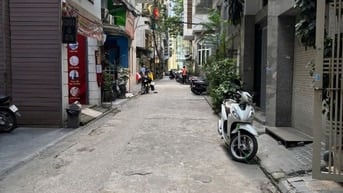 bán nhà mặt ngõ 4m phố Cù Chính Lan DTSĐ40m,4T,MT4 giá 13,5 tỷ