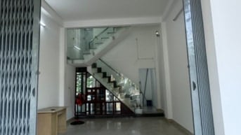 Cho thuê nhà nguyên căn mặt tiền đường Tôn Đức Thắng
