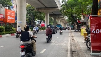 Bán nhà Cầu Giấy. Sau nhà mặt phố. 