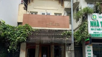 Cho thuê mặt phố TRIỆU VIỆT VƯƠNG đoạn đẹp gần Vincom mặt tiền 5m