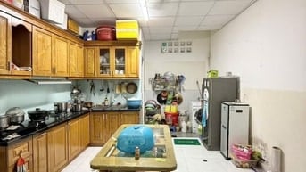 Hoàng Hoa Thám – Sát Chợ – Gần Nhà Ga T3 – 58m² Chỉ 5.9 Tỷ