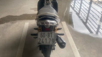 Nhà chật nên cần bán xe chính chủ