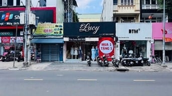 Cho Thuê Nhà Mặt Tiền 860 Sư Vạn Hạnh, P.13, Quận 10 - Khu Vực Vàng KD