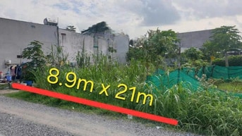 Bán nhanh lô đất ngang 8.9 dài 21 giá 1,5 tỷ ngay trường Tân Phú Trung