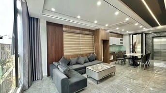 NHÀ NGỌC THỤY 7 TẦNG. THANG MÁY. MT 4M. GIÁ 10.5 TỶ