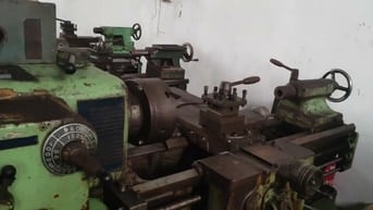 Cần mua Máy Tiện Cơ chống tâm 500~600
