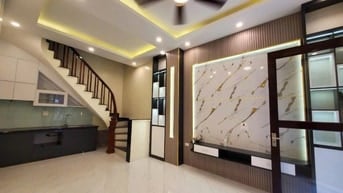 BÁN NHÀ - ĐỐNG ĐA - 70M RA PHỐ - DT 27M2 X 3 TẦNG - GIÁ HƠN 6 TỶ 