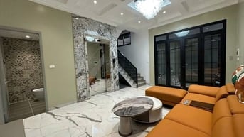 Nhà Đẹp Kinh Doanh, Thang Máy, Khâm Thiên 34m, 7 tầng, mt 6m, 12 tỷ
