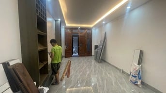 Nhà riêng ngõ phố Tân Mai gần trường cấp 3 Trương Định. DT 50m2x5t giá