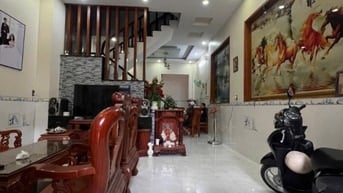 Quận12-lê-văn-khương-hẻm-xe-hơi-tới-nhà-khu dân cư tiện ích