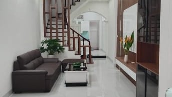 Siêu Phẩm Cầu Giấy, Lô góc 3 thoáng, 47m2, 4 tầng, giá 12,9 tỷ