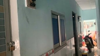 Bán nhà Cấp 4 nở hậu đẹp DT:140m2 HXH 135 Nguyễn Cửu Vân hẻm thông
