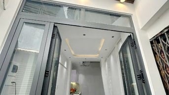 Nhà 2 tầng mới 100% Ba Đình P10 Q8. Giá 2.68 tỷ TL