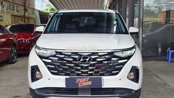 Hyundai Custin 2023 Đặc Biệt 1.5 Turbo, màu trắng