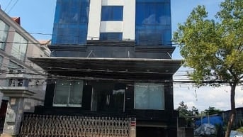 Bán toà nhà 9 tầng dòng tiền hơn 200tr/th giá 75 tỷ hơn 2300m2 sàn