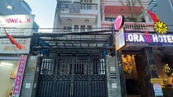 Nhà bán 3 Lầu DT:4x17m Mặt tiền kinh doanh Đường Số 13, P11, Q.Gò Vấp
