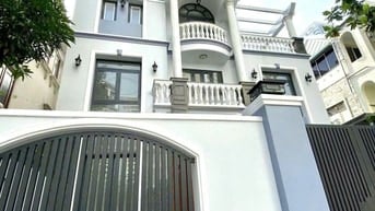 Cho Thuê Villa 12C Kỳ Đồng, Phường 9, Quận 3. Ngang 10m - Có THANG MÁY