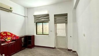 Bán căn chung cư CT21 Việt Hưng - nhà đẹp giá cực đẹp