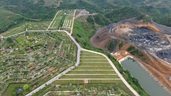 Cần bán 48,16m2 đất nghĩa trang Lạc Hồng Viên đồi Thổ hướng Nam