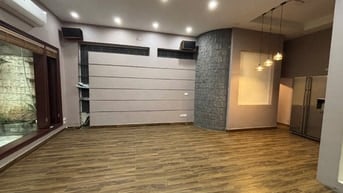 Cho thuê nhà Đường Tây Hồ, Hà Nội 15 tr/tháng