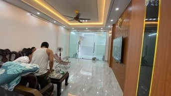 Nhà 3,5 tầng/70 m2 xây mới độc Lập, cách đường Hồ Sen 30 m 