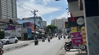 Cho thuê nhà mặt đường 20m , có vỉa hè 