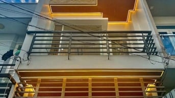Ngộp bank bán gấp nhà Nguyễn Gia Trí,p26, Bình Thạnh. Chỉ 2,69tỷ. 68m2