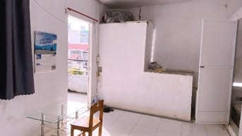 Share phòng trọ trong nhà nguyên căn, cách đường CMT8 chừng 50m