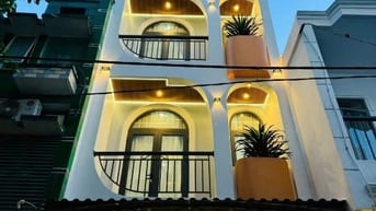 Bán nhà Hoà Hảo,P5,Quận 10, 55.2m2(4.13x13.4),HXH,1t2l, SHR